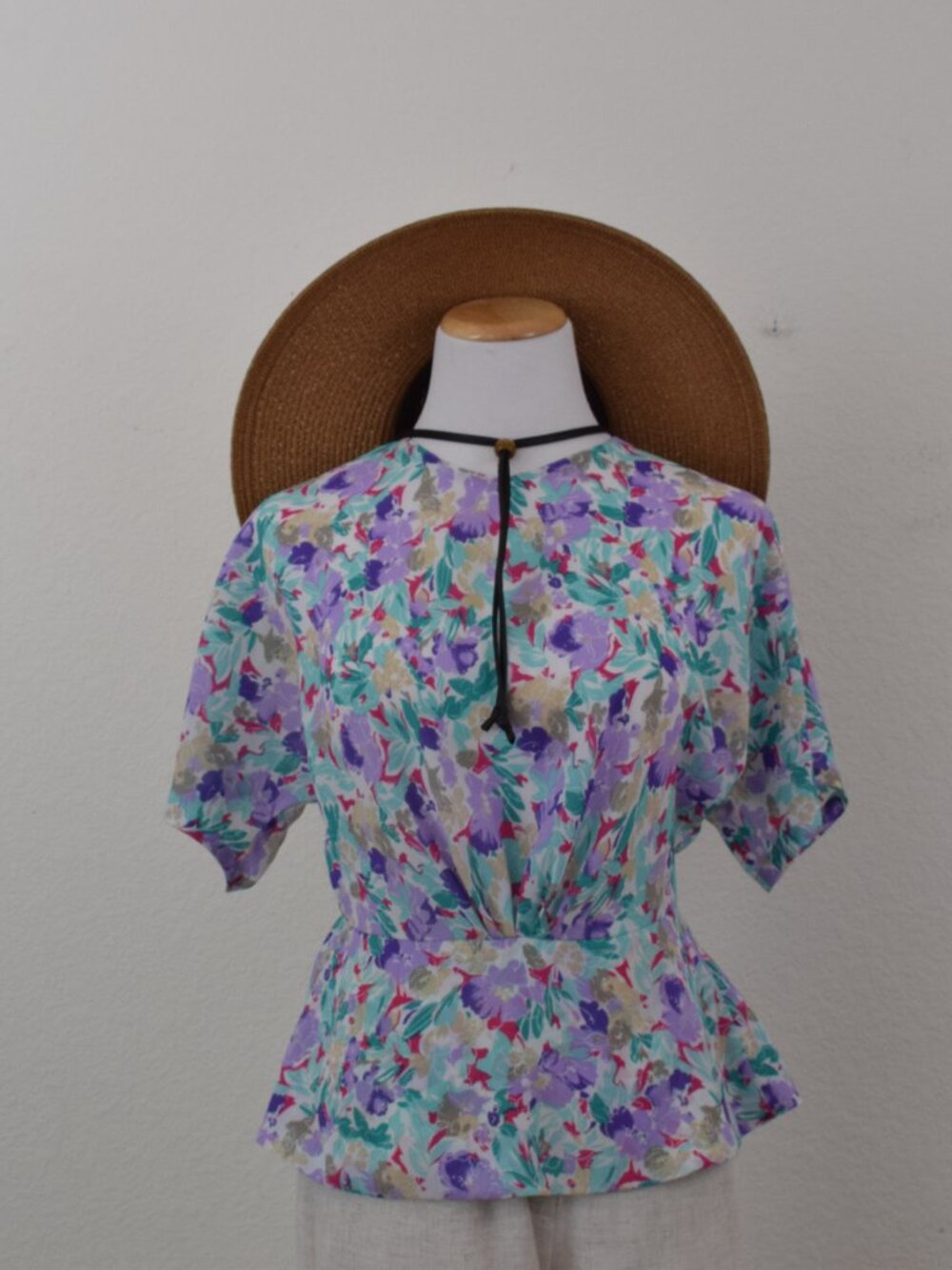 Vintage 80s Semi-Sheer Floral Polyester Peplum blouse |‎ size 8